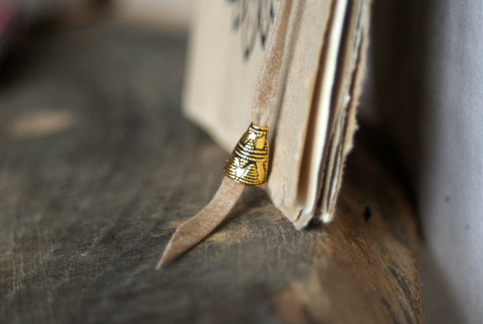 binary comment binary comment