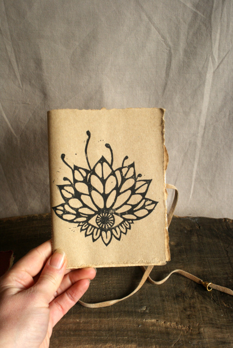 Carnet artisanal - Gravure Farfalla L'Aubépine Carnet artisanal - Gravure Farfalla L'Aubépine