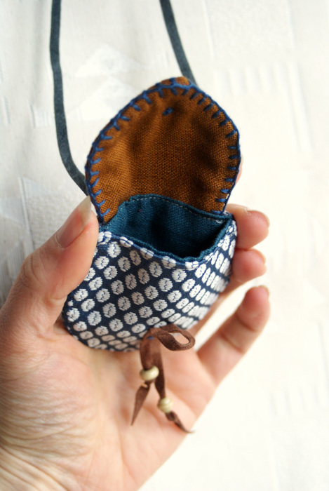 binary comment binary comment