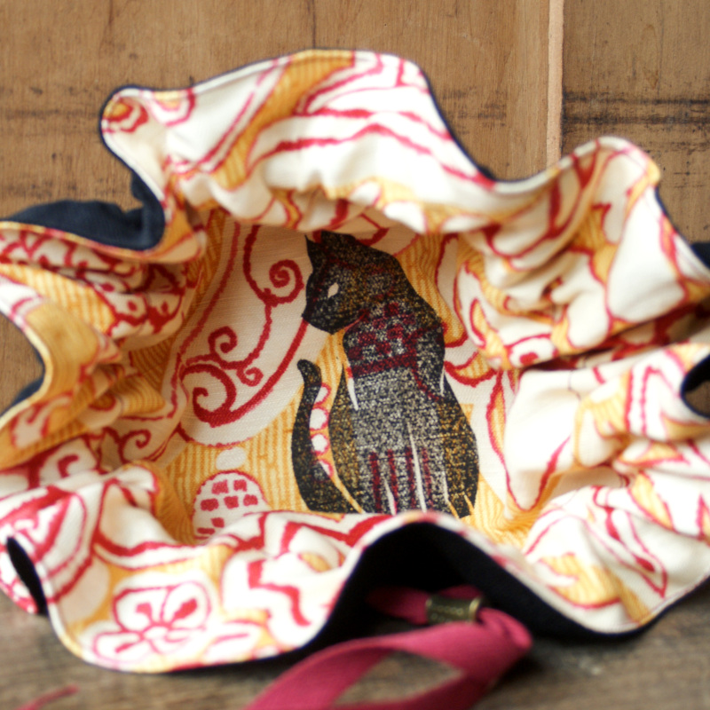 Bourse - Pochette à trésors - Linogravure Chat noir - L'Aubépine Bourse - Pochette à trésors - Linogravure Chat noir - L'Aubépine